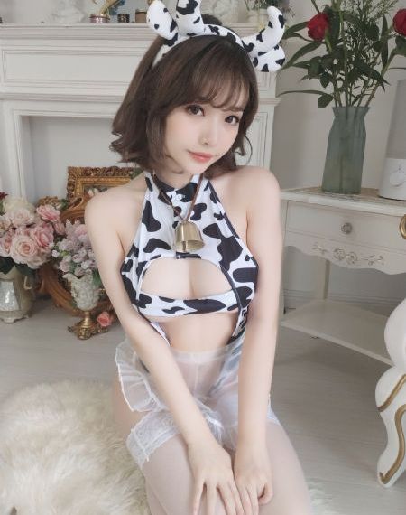 在她曾堕落之时_国产剧电影完整版在线观看