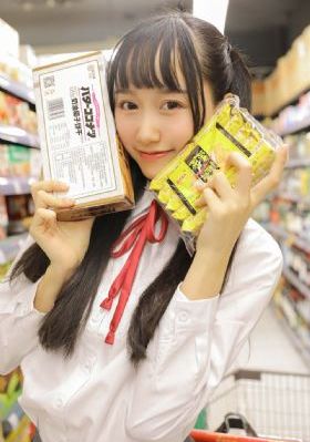 丰满寂寞的少妇老师_4K迅雷电影在线