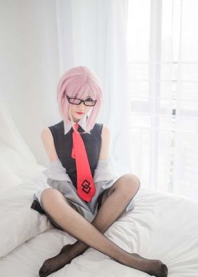 艳母怎么看_BD手机在线看